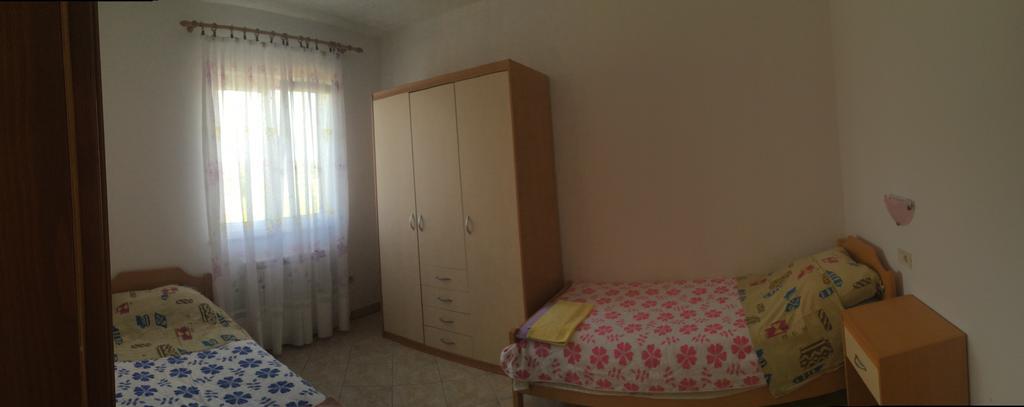 Apartments Bodi Rovigno Esterno foto